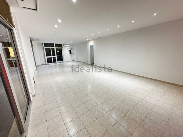 locale commerciale in affitto a Quartu Sant'Elena in zona Musicisti