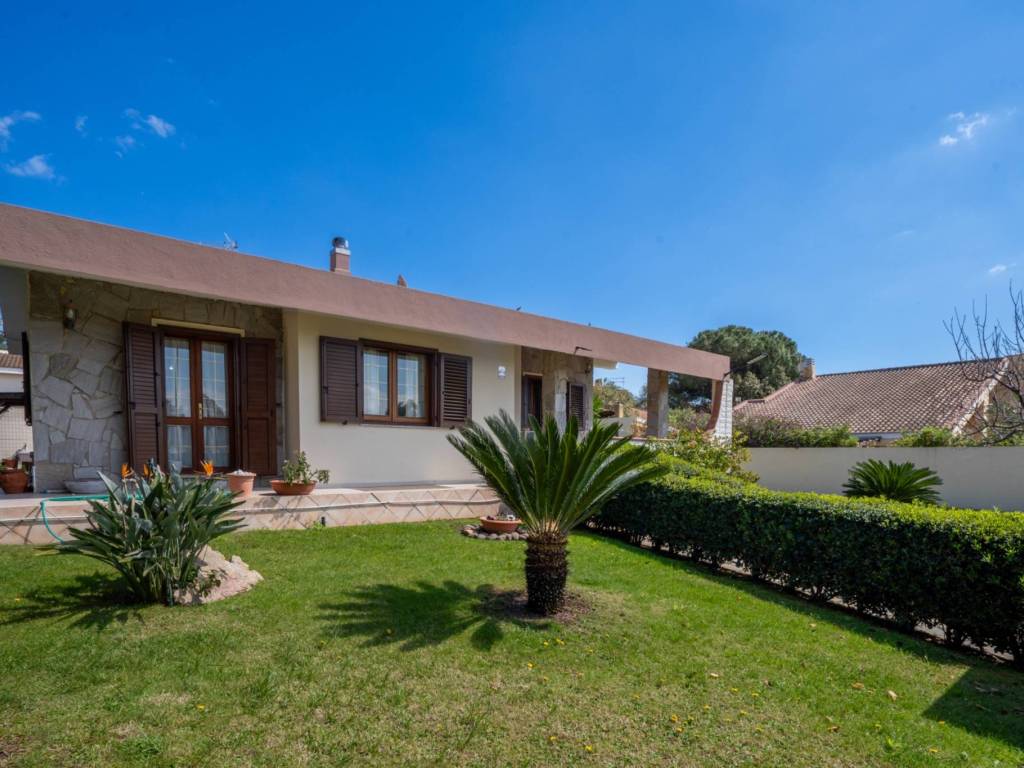 casa indipendente in affitto a Quartu Sant'Elena in zona Sant'Andrea