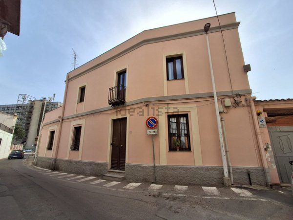 appartamento in affitto a Quartu Sant'Elena in zona Centro Storico