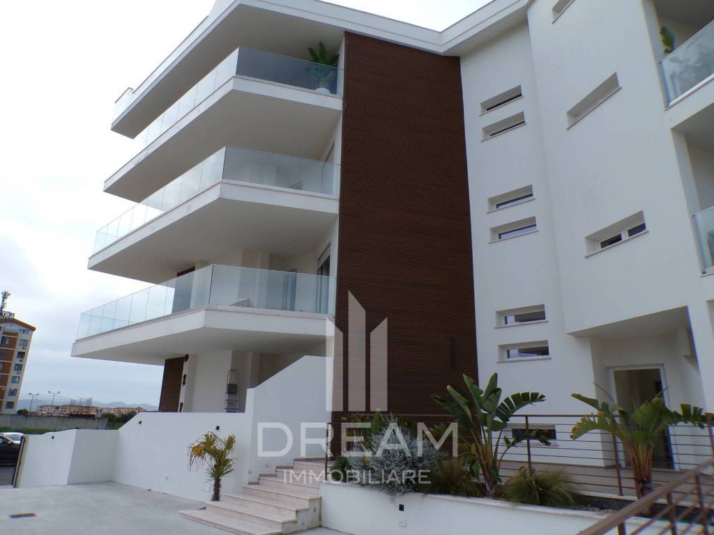 appartamento in affitto a Quartu Sant'Elena in zona Quartello