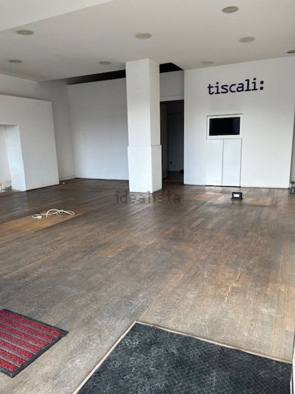 ufficio in affitto a Quartu Sant'Elena in zona Musicisti