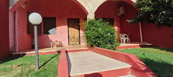 casa indipendente in affitto a Quartu Sant'Elena in zona Capitana