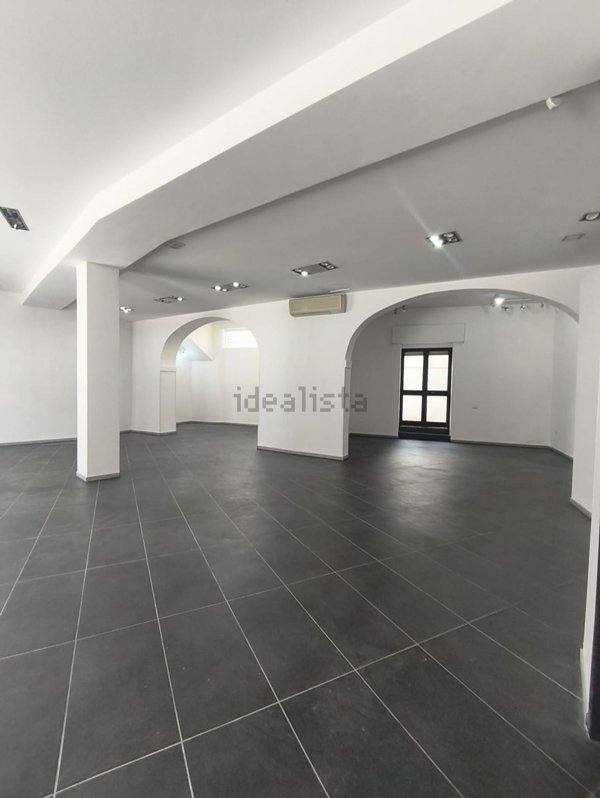 locale commerciale in affitto a Quartu Sant'Elena in zona Funtan'e Ortus