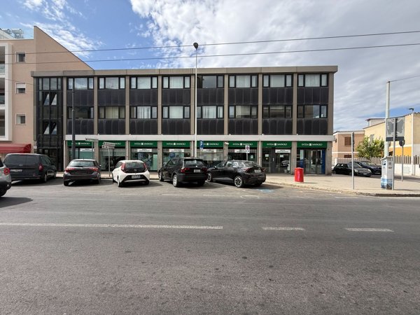 ufficio in affitto a Quartu Sant'Elena