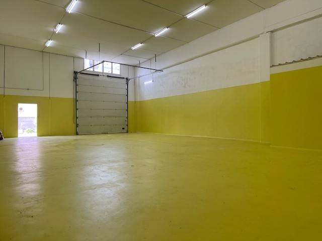 locale commerciale in affitto a Selargius