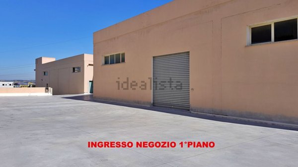 locale commerciale in affitto a Selargius