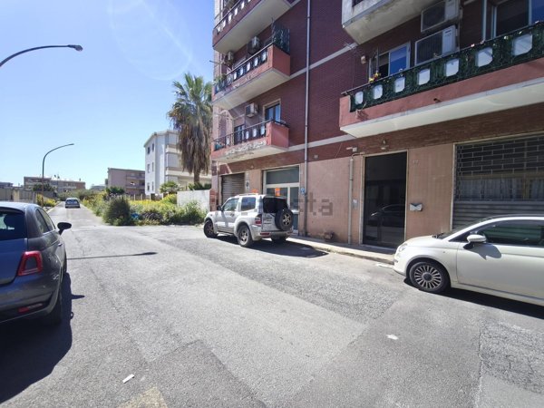 locale commerciale in affitto a Selargius