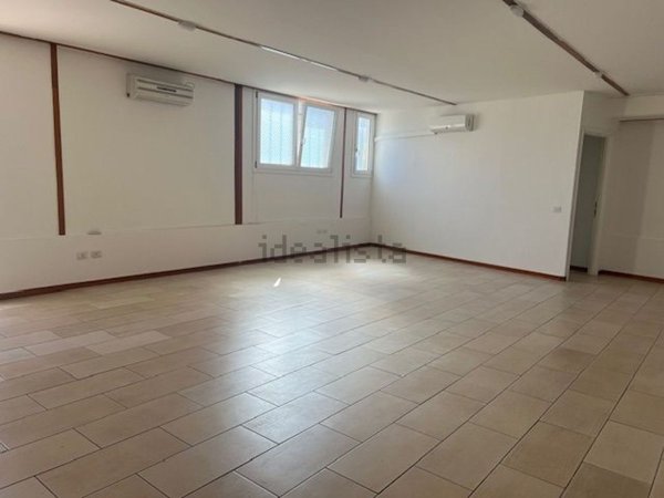 ufficio in affitto a Selargius