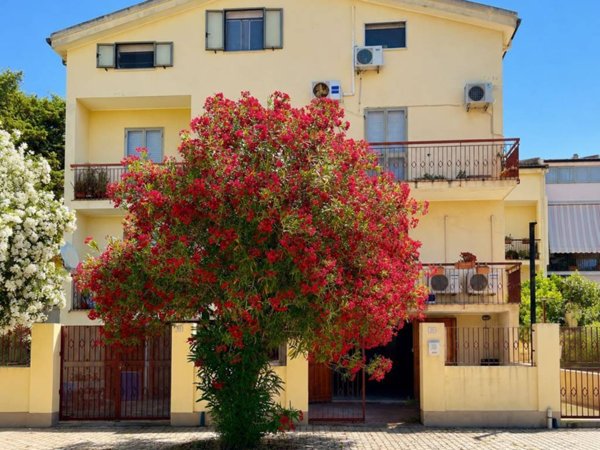 locale commerciale in affitto a Selargius