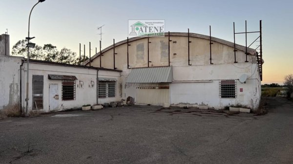 capannone in affitto a Sestu