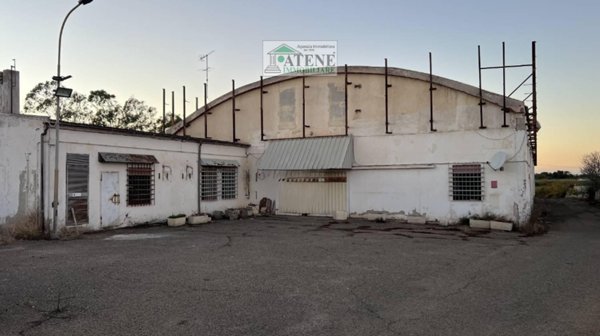 capannone in affitto a Sestu