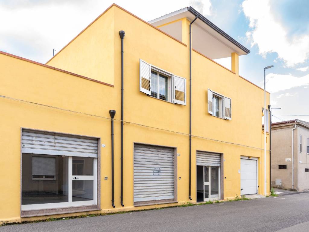 negozio in affitto a Sestu