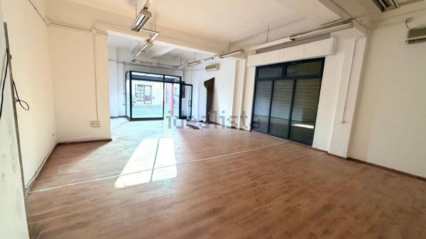 locale commerciale in affitto a Sestu