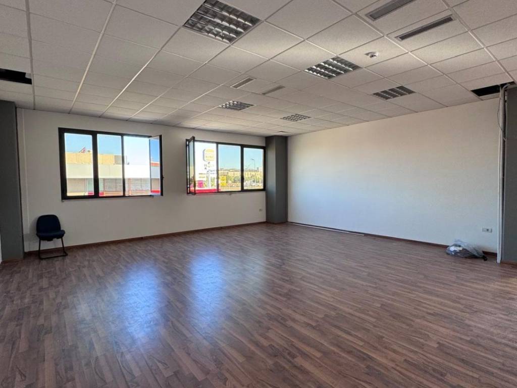locale commerciale in affitto a Sestu in zona Cortexandra