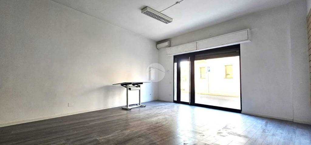 negozio in affitto a Quartucciu