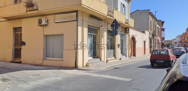 locale commerciale in affitto a Quartucciu