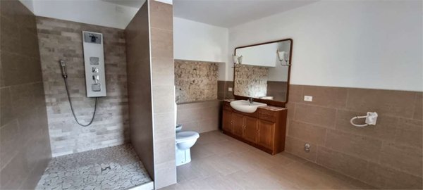 casa indipendente in affitto ad Aviano