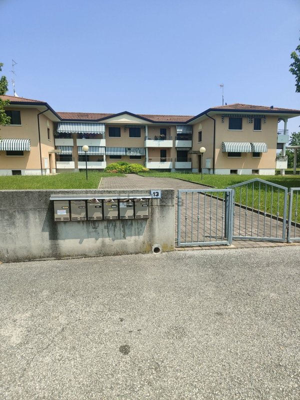 appartamento in affitto ad Azzano Decimo in zona Corva