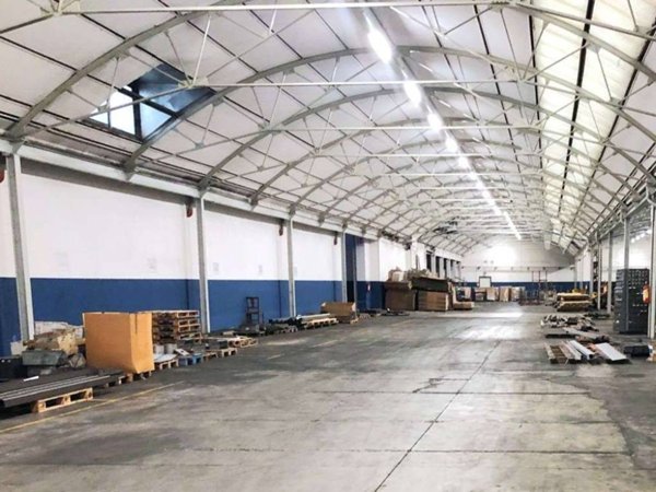 locale commerciale in affitto ad Azzano Decimo