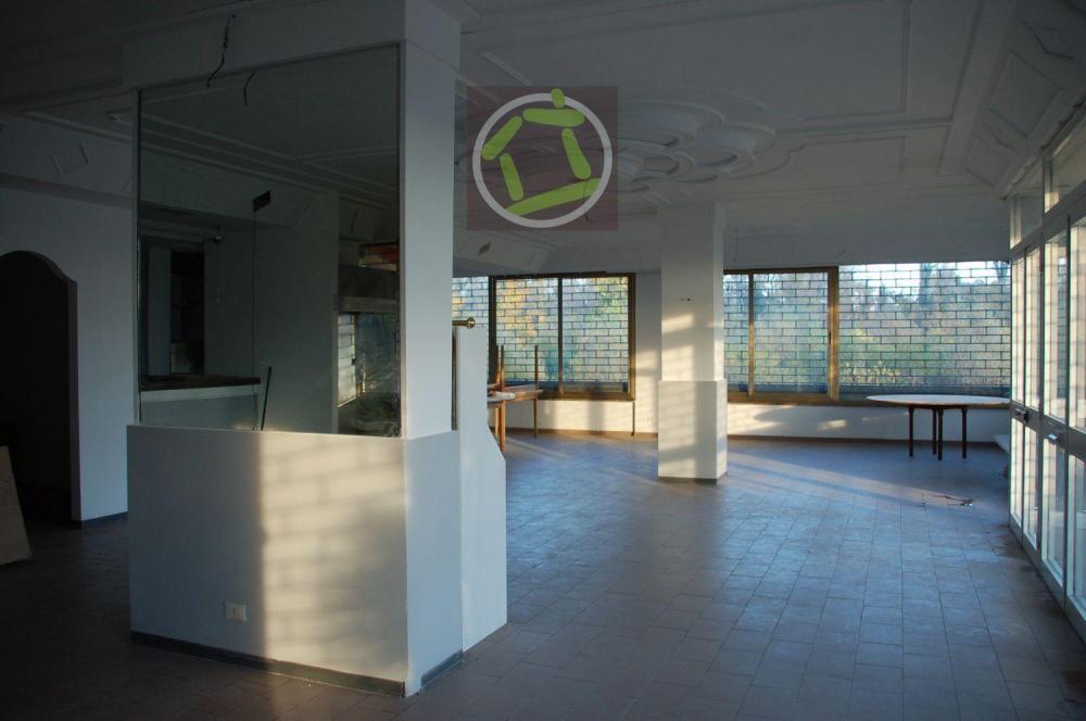 locale commerciale in affitto a Cordenons