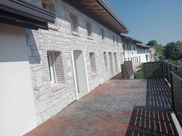 appartamento in affitto a Fontanafredda in zona Vigonovo
