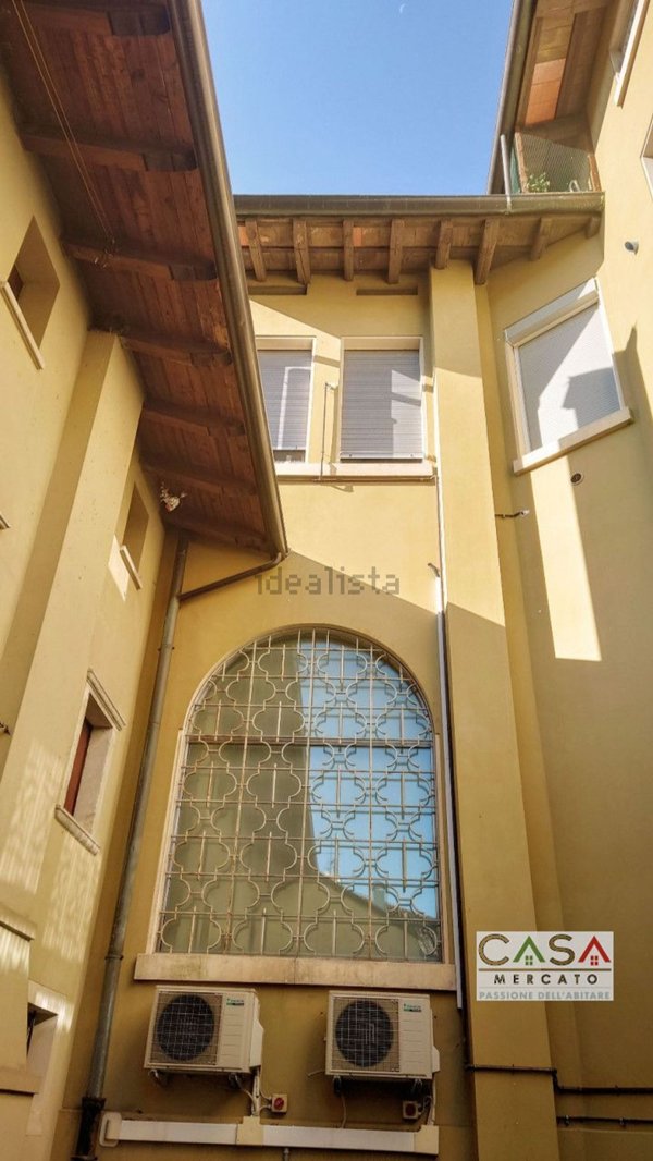 locale commerciale in affitto a Maniago