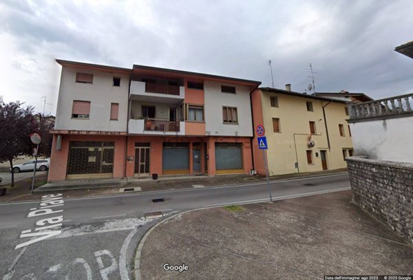 locale commerciale in affitto a Maniago
