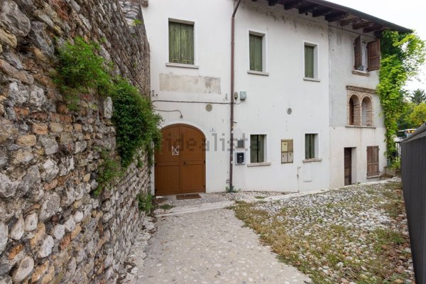 villa in affitto a Porcia
