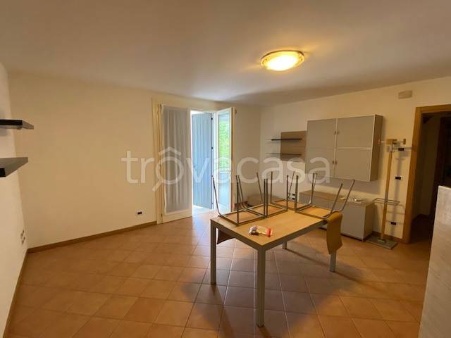 appartamento in affitto a Porcia in zona Sant'Antonio