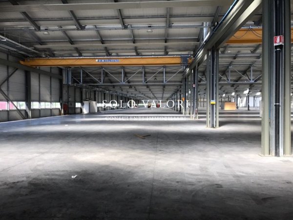 locale commerciale in affitto a Pordenone