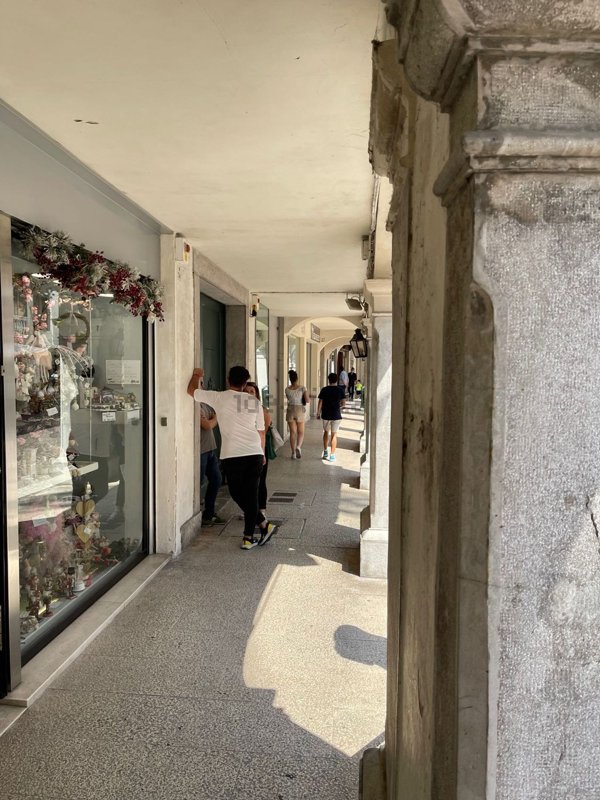 locale commerciale in affitto a Pordenone
