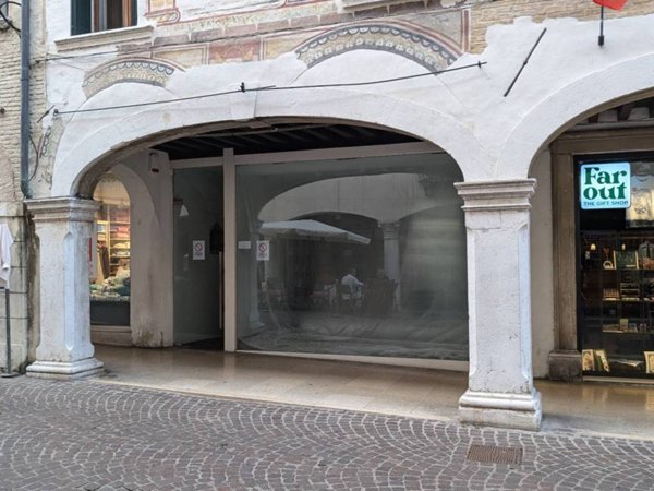 negozio in affitto a Pordenone