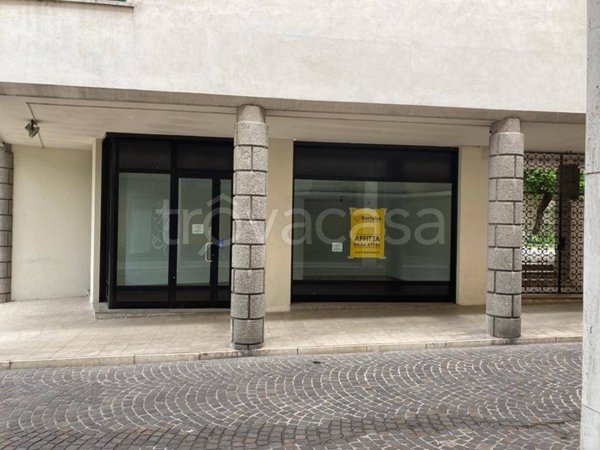 negozio in affitto a Pordenone