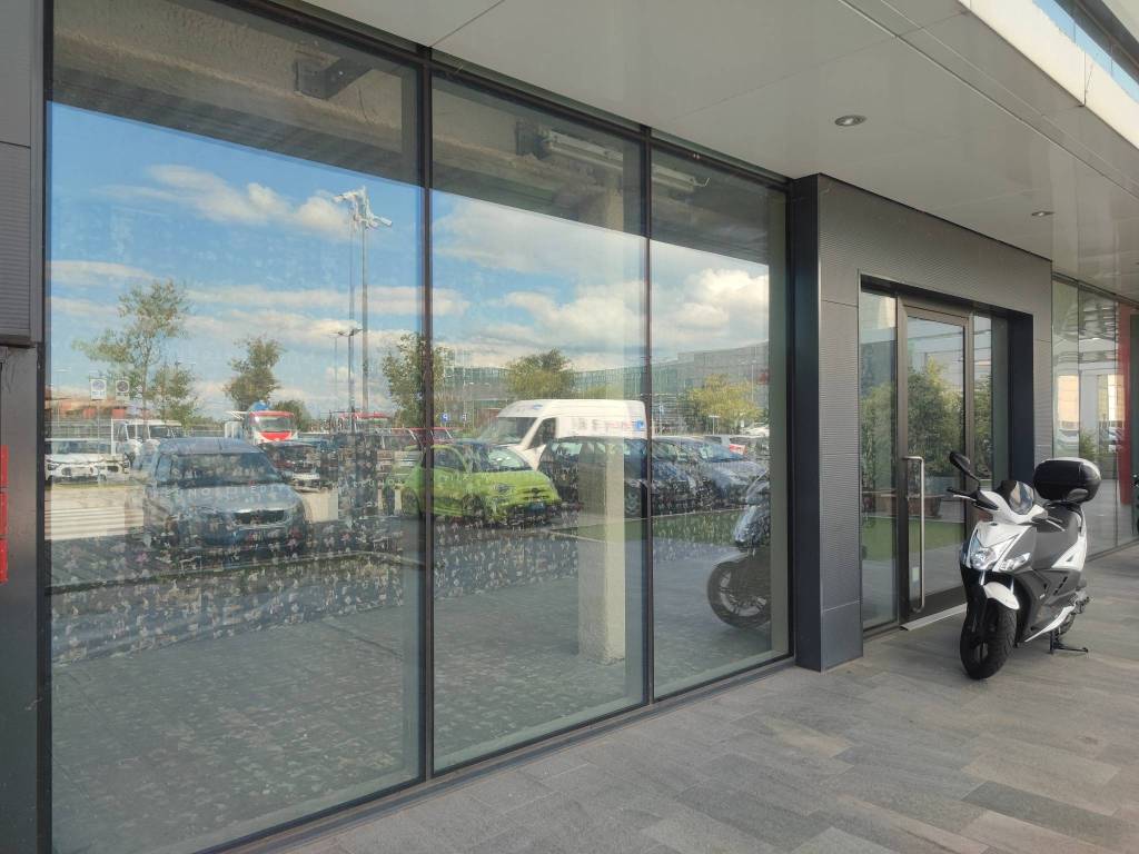locale commerciale in affitto a Pordenone in zona Borgomeduna