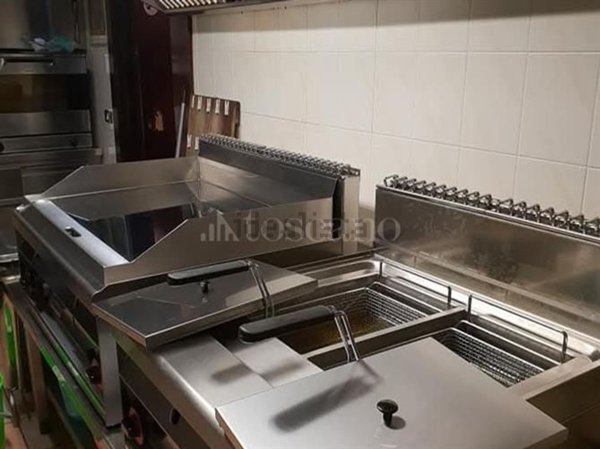 negozio in affitto a Roveredo in Piano