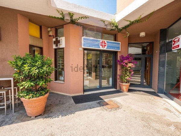 locale commerciale in affitto a Sacile