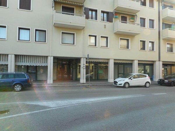 locale commerciale in affitto a Spilimbergo