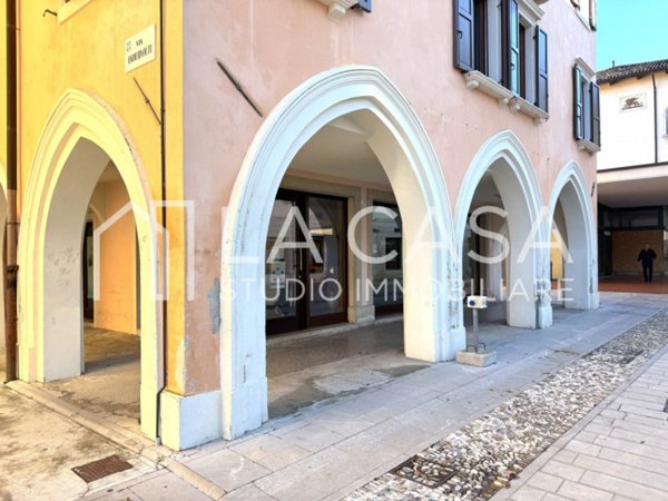 locale commerciale in affitto a Spilimbergo