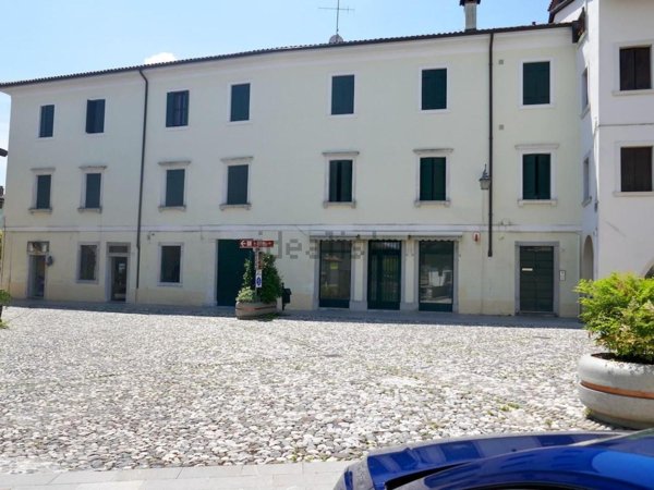 locale commerciale in affitto a Spilimbergo