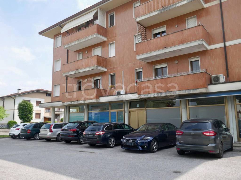 negozio in affitto a Spilimbergo