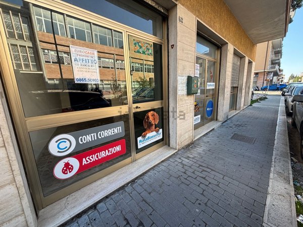 locale commerciale in affitto ad Isernia