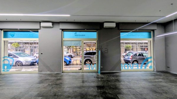 locale commerciale in affitto ad Isernia