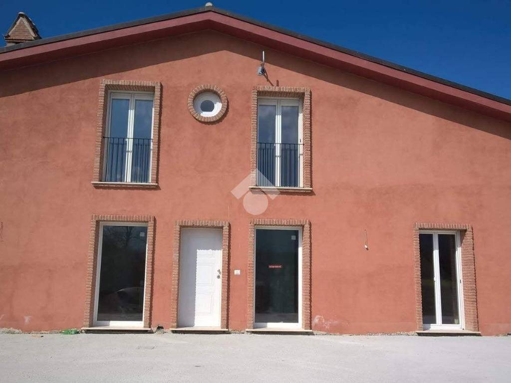 casa indipendente in affitto a Venafro