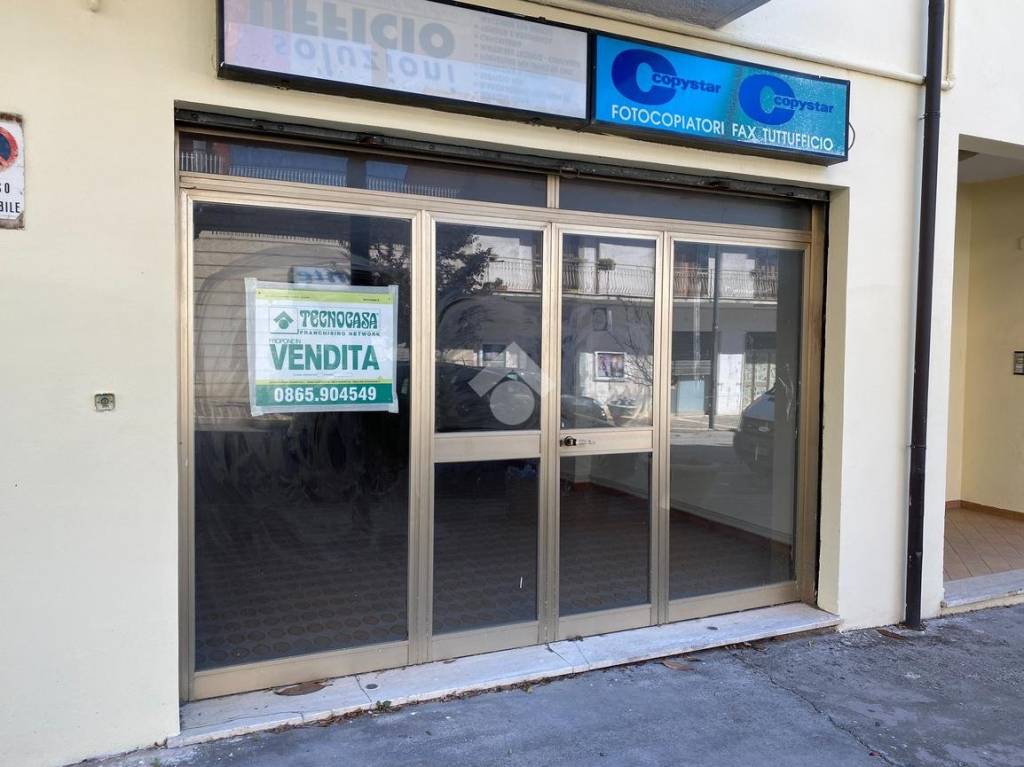 negozio in affitto a Venafro