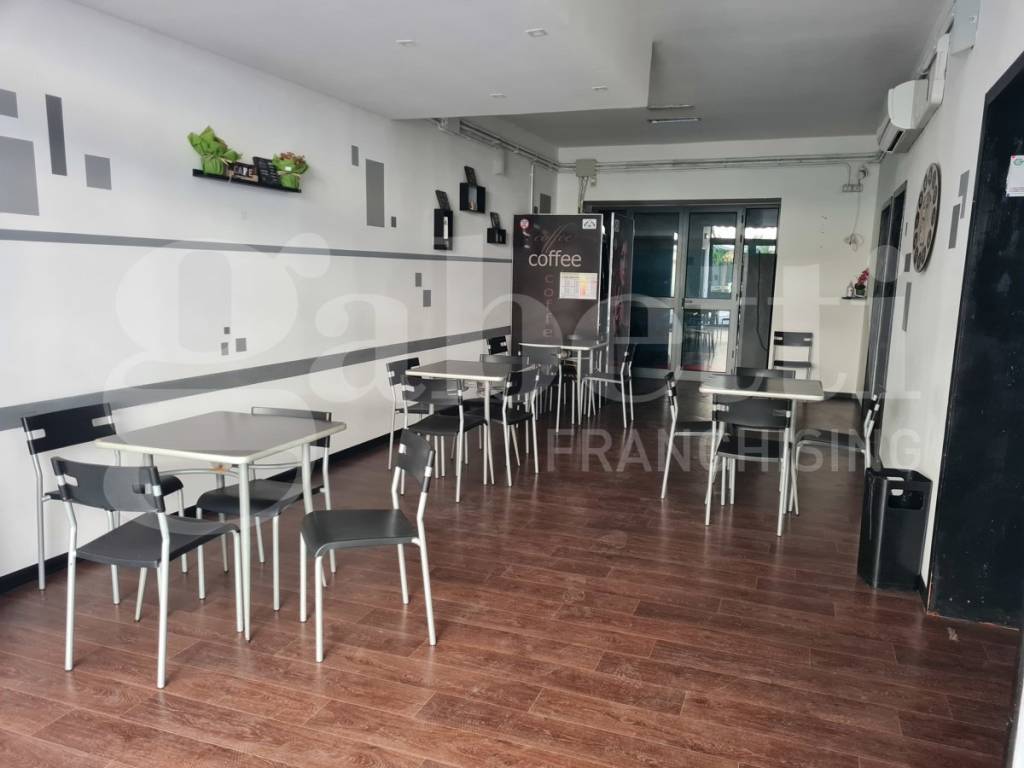 negozio in affitto ad Oristano in zona Centro storico