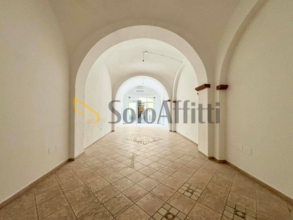 locale commerciale in affitto ad Oristano