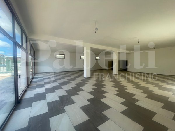 locale commerciale in affitto ad Oristano