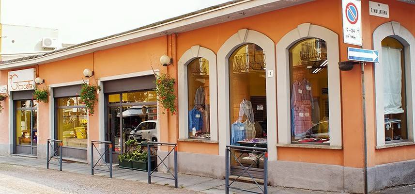 negozio in affitto a Biella in zona Centro Città