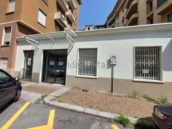 negozio in affitto a Biella in zona Centro Città