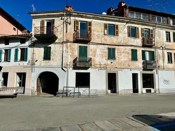locale commerciale in affitto a Biella in zona Centro Città